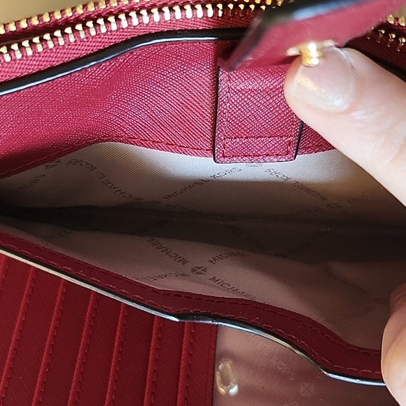 Red Michael Kors Saffiano Leather Wallet with Detachable Clutch Strap - Picture 8 of 8